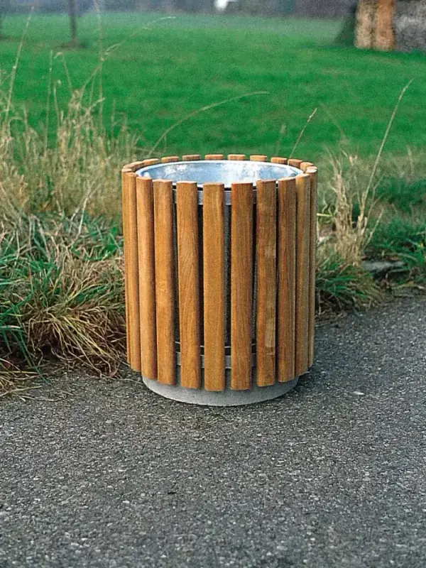 Modell 310 – Parkbank von Jung Parkmöbel